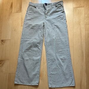 Gray Wide-Leg High Waisted Women’s Jeans